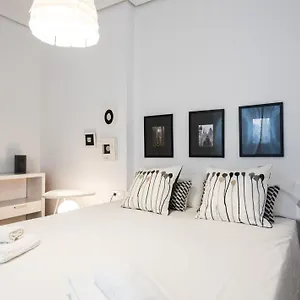  Appartamento Alhondiga With Terrace